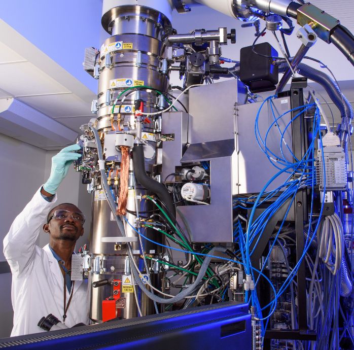 Picture of graduate researcher at the Center of Innovation for Flow Through Porous Media.