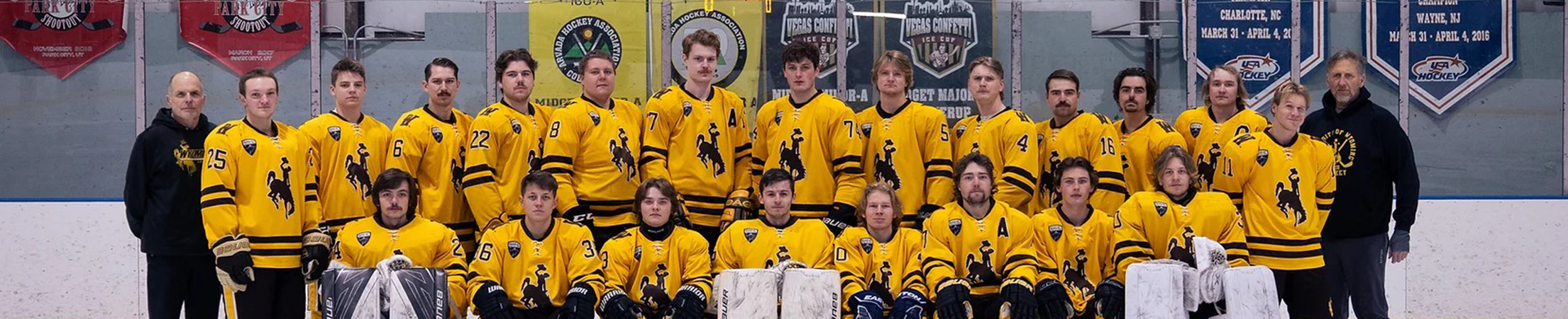 Men's Hockey Team Photo