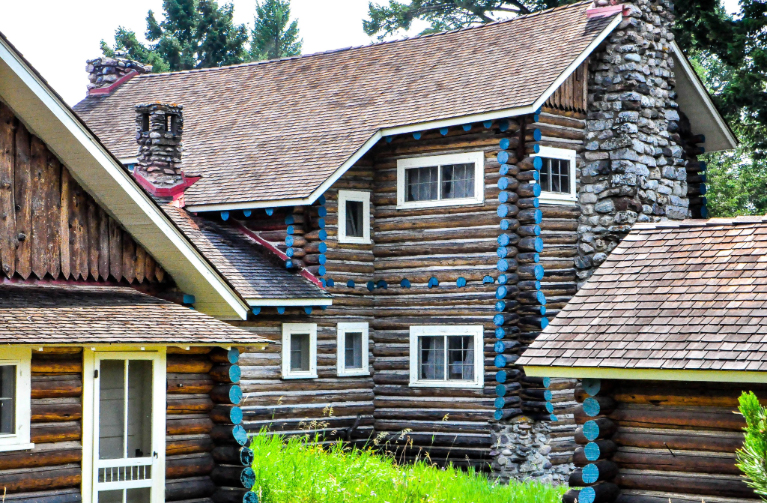 Log cabins
