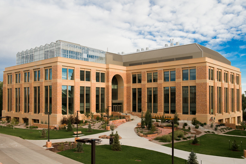 si insitute building