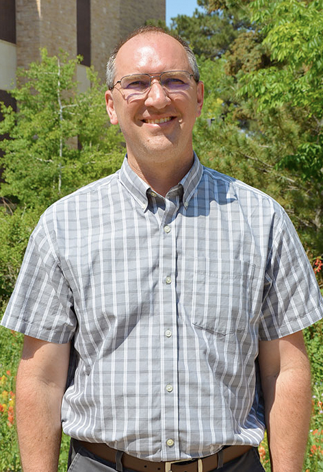 Brent Ewers headshot