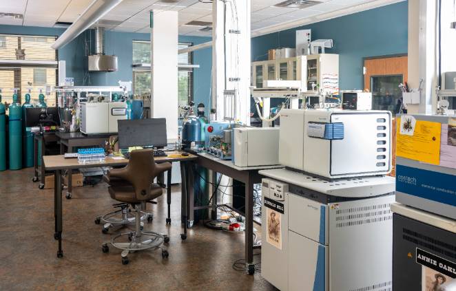Technician in the Stable Isotope Facility (SIF)