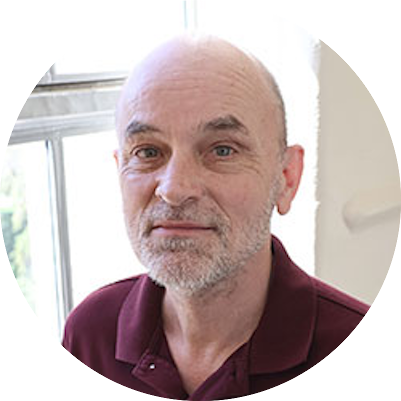 Circular image of Ian Walker