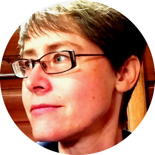 Circular image of Meredith Minear
