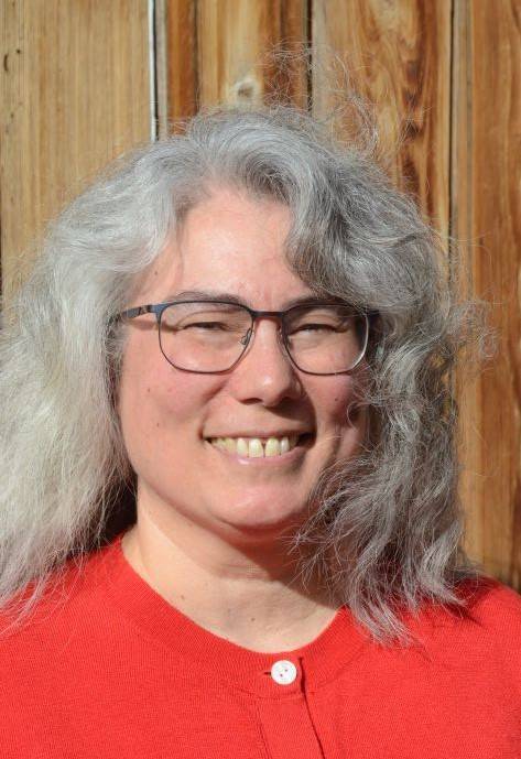 vanessa lueck headshot