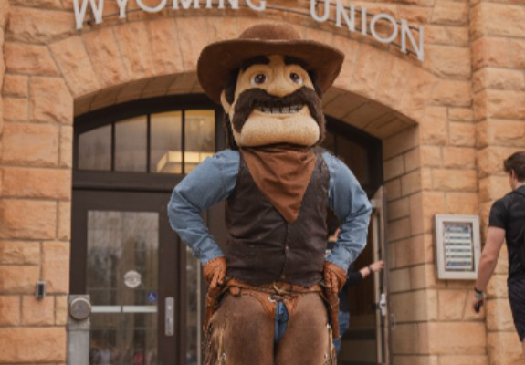 Pistol Pete outside of Union