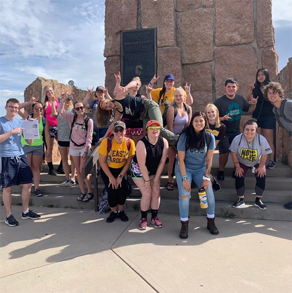 students from 2019 Summer Bridge pose in front of the Abraham Lincoln monument