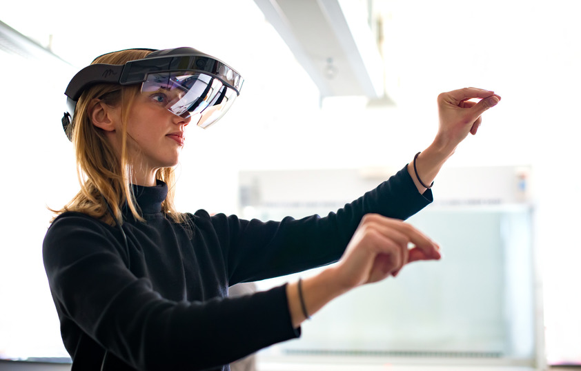 Student with VR glasses on