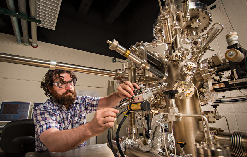 Researcher working in chemistry lab