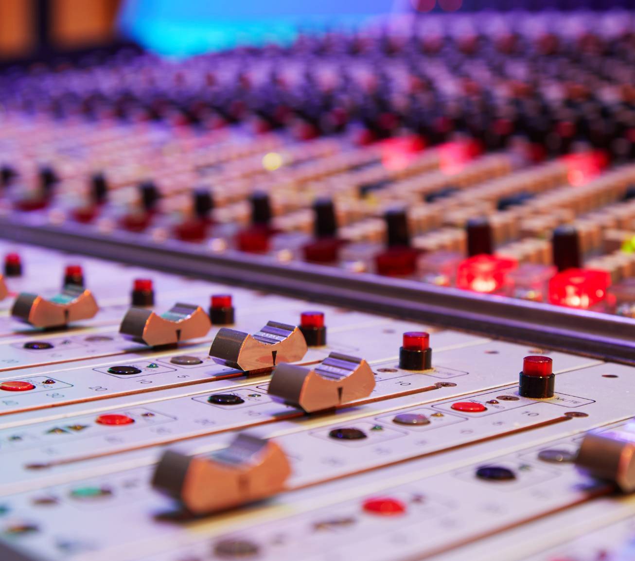 Music tuning table