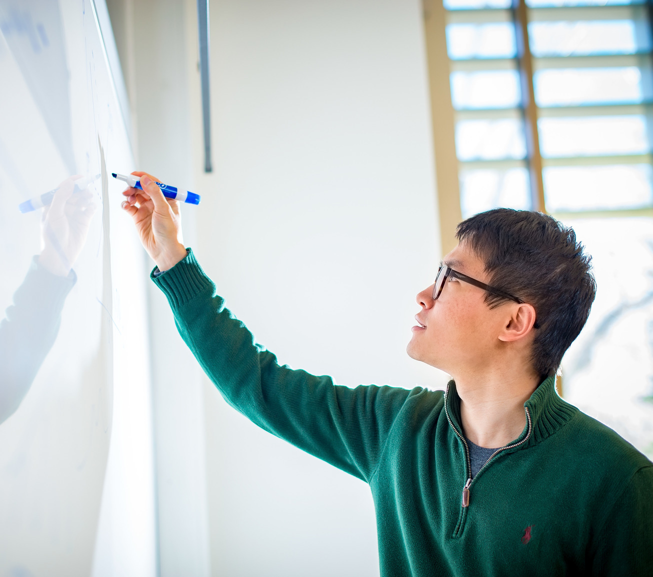 Student in computer lab