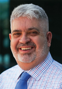 Mark Warren headshot