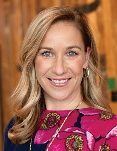 Kara Calvert headshot