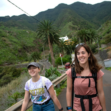 Students walking in New Zealand