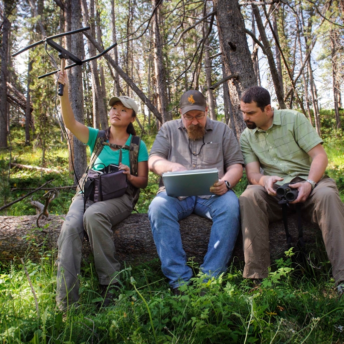 melia devivo, todd cornish, dave edmunds doing telemetry