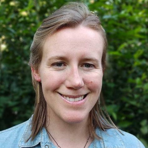 Bonnie Johnson Headshot.